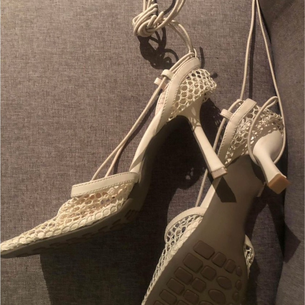 Square toe heels - Picture 2 of 2